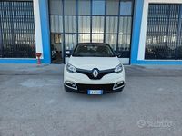 Usata Renault Captur 90 CV (66 kW) 2015 Beige SUV