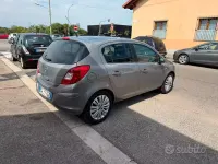 Usata Opel Corsa Cosmo 86 CV (63 kW) 2011 Marrone Utilitaria