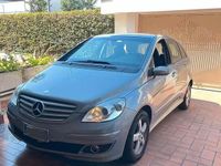 Usata Mercedes B180 2006 Grigio Monovolume