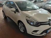 Usata Renault Clio IV 90 CV (66 kW) 2017 Beige Berlina