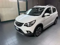 Usata Opel Karl Rocks 75 CV (55 kW) 2018 Bianco Utilitaria