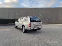 Usata Isuzu D-Max 131 CV (96 kW) 2007 Grigio Pick-up