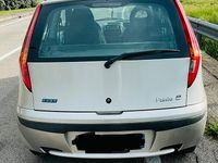 Usata Fiat Punto 80 CV (58 kW) 2003 Utilitaria
