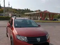 Usata Dacia Sandero Prestige 90 CV (66 kW) 2015 Rosso Berlina