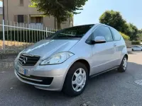Usata Mercedes A150 Classic 95 CV (69 kW) 2009 Argento Coupé