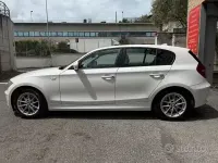Usata BMW 118 143 CV (105 kW) 2010 Bianco Utilitaria