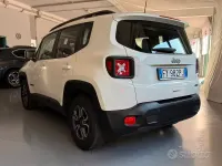 Usata Jeep Renegade Longitude 120 CV (88 kW) 2019 Bianco SUV