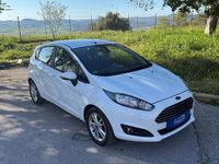 Usata Ford Fiesta Titanium 95 CV (69 kW) 2015 Bianco Berlina