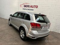 Usata Fiat Freemont 140 CV (102 kW) 2012 Grigio SUV