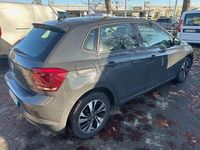 Usata VW Polo Comfortline 80 CV (58 kW) 2021 Grigio Utilitaria