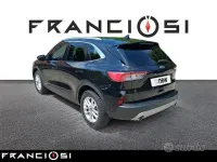 Usata Ford Kuga Titanium 120 CV (88 kW) 2020 Nero SUV
