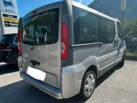 Usata Renault Trafic Black Edition 114 CV (83 kW) 2011 Grigio Monovolume