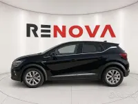 Usata Renault Captur Intens 160 CV (117 kW) 2021 Nero SUV