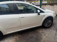 Usata Fiat Punto Evo 77 CV (56 kW) 2012 Bianco Utilitaria