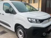 Usata Citroën e-Berlingo 102 CV (75 kW) 2024 Bianco Furgone