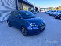 Używany Fiat 500e Opening Edition 42 kW (58 KM) 2020 Niebieski Sedan/Limuzyna
