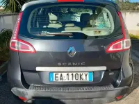 Usata Renault Scenic E-Tech 110 CV (80 kW) 2011 Blu Monovolume