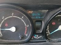 Usata Ford Courier 2016 Grigio Monovolume