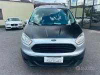 Usata Ford Tourneo Courier 75 CV (55 kW) 2016 Grigio Monovolume