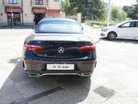 Usata Mercedes E220 Premium 194 CV (142 kW) 2018 Blu Cabrio