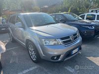 Usata Fiat Freemont 170 CV (125 kW) 2015 Grigio SUV
