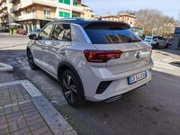 Usata VW T-Roc R-line 150 CV (110 kW) 2023 Bianco SUV