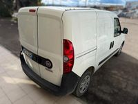 Usata Fiat Doblò 95 CV (69 kW) 2020 Bianco Monovolume