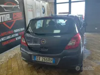 Usata Opel Corsa 80 CV (58 kW) 2009 Bluazzurro Utilitaria