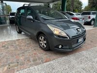 Usata Peugeot 5008 110 CV (80 kW) 2010 Grigio Monovolume
