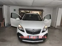 Usata Opel Mokka 140 CV (102 kW) 2016 Bianco SUV
