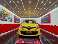 Usata Renault Twingo SE 69 CV (50 kW) 2015 Giallo Utilitaria