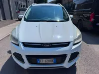 Usata Ford Kuga Titanium 140 CV (102 kW) 2013 Bianco SUV