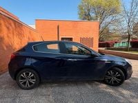 Usata Alfa Romeo Giulietta 105 CV (77 kW) 2011 Blu Berlina