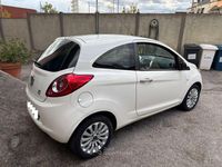 Usata Ford Ka Titanium 69 CV (50 kW) 2015 Bianco Utilitaria