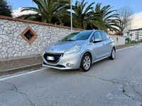 Usata Peugeot 208 2013 Grigio Utilitaria