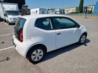 Usata VW up! Move 60 CV (44 kW) 2014 Bianco Utilitaria