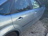 Usata Ford Focus 90 CV (66 kW) 2006 Blu/azzurro Berlina