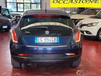 Usata Lancia Delta 190 CV (139 kW) 2011 Blu Utilitaria