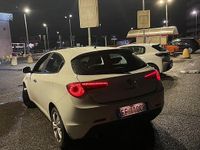 Usata Alfa Romeo Giulietta Distinctive 2010 Bianco Utilitaria