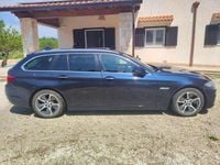 Usata BMW 520 Luxury Line 190 CV (139 kW) 2015 Blu/azzurro Station wagon