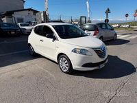 Usata Lancia Ypsilon Platinum 69 CV (50 kW) 2013 Bianco Utilitaria