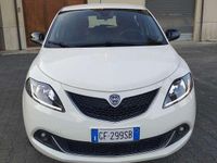 Usata Lancia Ypsilon Silver 69 CV (50 kW) 2021 Utilitaria