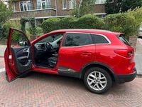 Käytetty Renault Kadjar 110 HP (80 kW) 2018 Punainen Katumaasturi