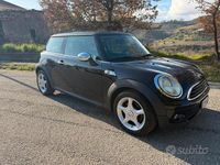 Usata Mini Cooper 75 CV (55 kW) 2009 Nero Utilitaria