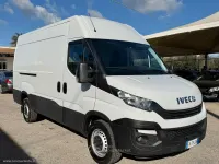 Usata Iveco Daily 136 CV (100 kW) 2018 Bianco Furgone