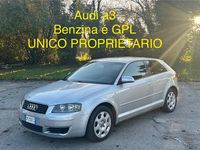 Usata Audi A3 Attraction 101 CV (74 kW) 2005 Grigio Berlina