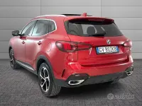 Usata MG HS Luxury 170 CV (125 kW) 2024 Rosso SUV