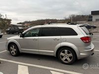 Usata Dodge Journey 140 CV (102 kW) 2009 Grigio SUV