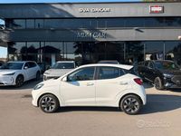 Usata Hyundai i10 67 CV (49 kW) 2022 Bianco Utilitaria