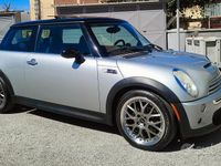 Usata Mini Cooper S 170 CV (125 kW) 2005 Grigio Utilitaria